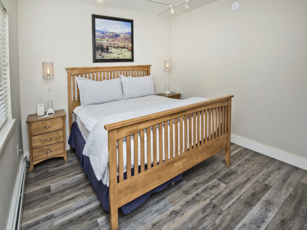 Three Bedroom Plus Den Vail Vacation Rental Sleeps 7